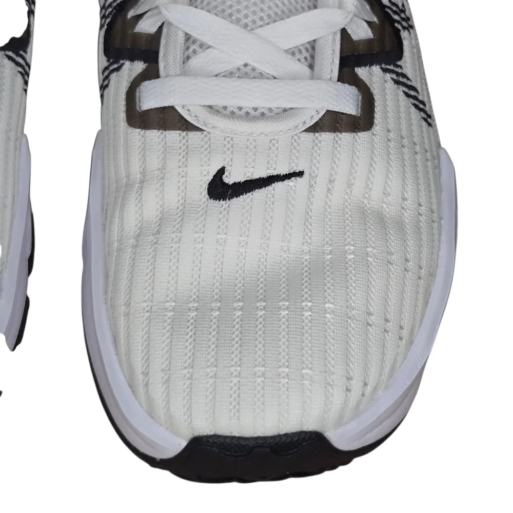 Nike Mens Lebron James Witness 6 VI TB Basketball Shoes 9.5 DO9843-100